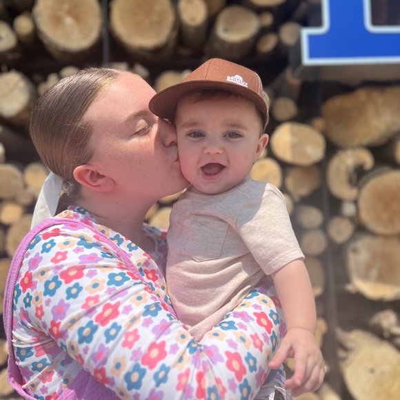 Meet your Posher, Jasmine - Picture 4 of 5